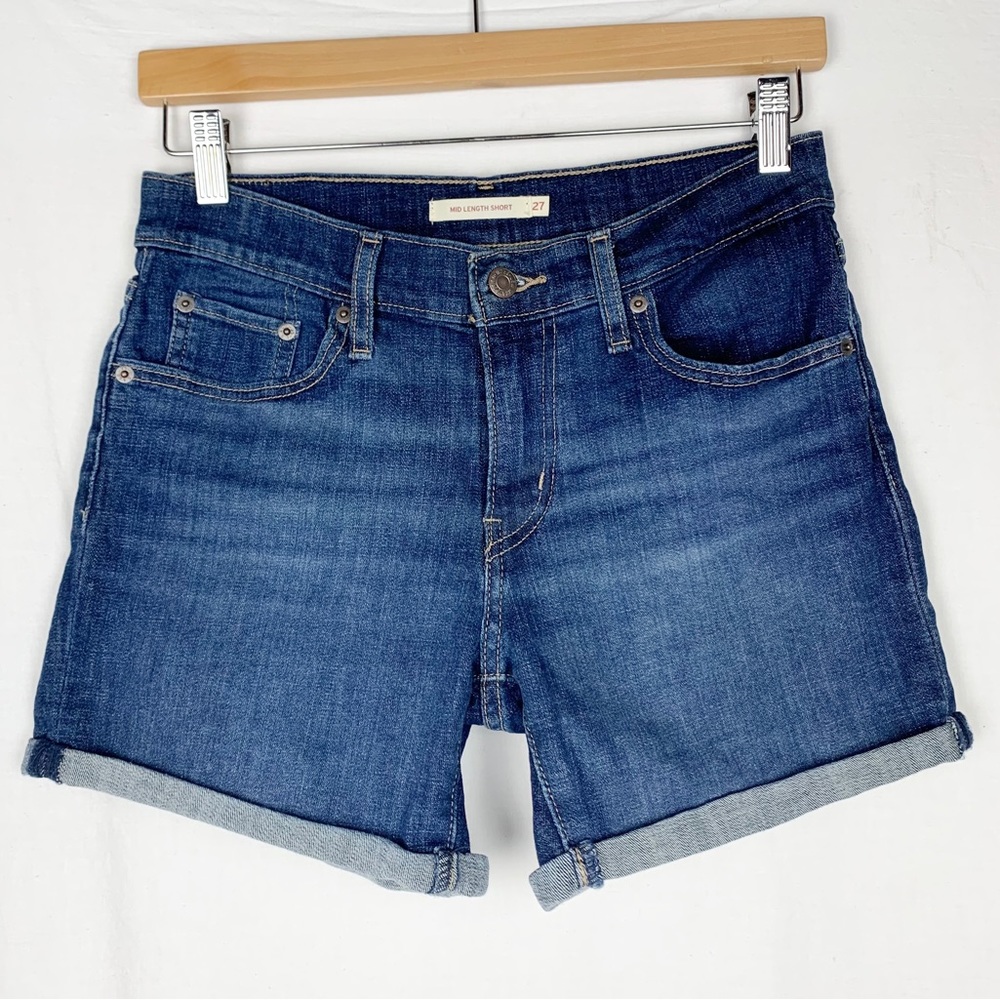 Levi’s Mid Length Denim Shorts Dark Wash size 27